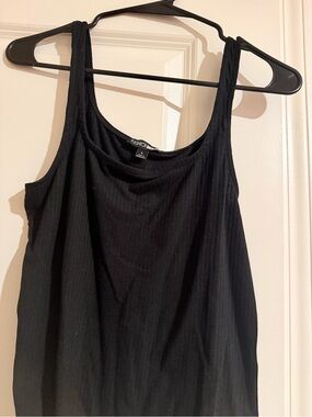 Fashion Nova Black Ribbed Scoop Tank